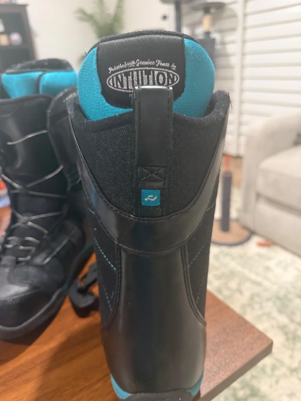Women’s Ride BOA snowboard boots